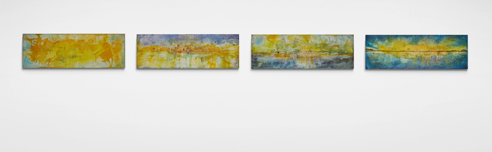 Sonnenzyklus abstrakte Malerei Serie vier Arbeiten nebeneinander Pigment auf Aluminium Farbräume